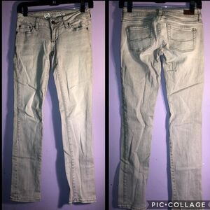 Women's BullHead Venice skinny jeans size 0S Short grey